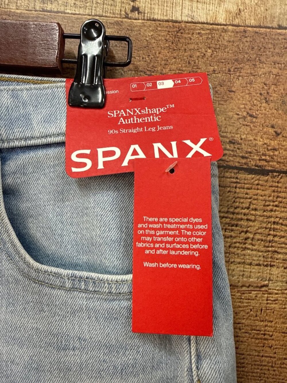 Spanx 90's Straight Leg Jeans NWT Large - Picture 2 of 6